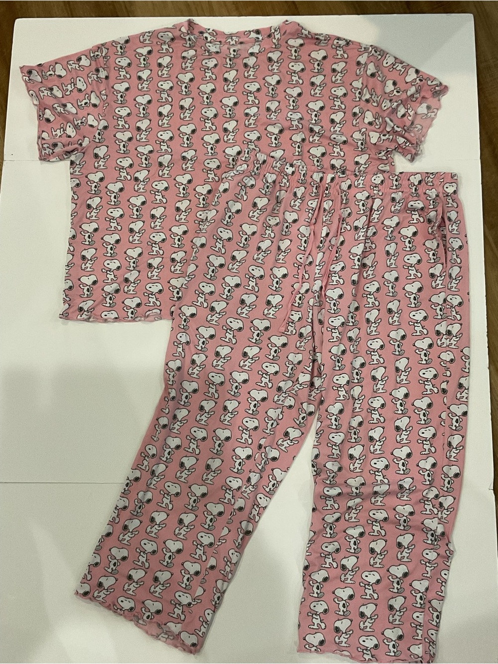 Peanuts Pink Snoopy Print Ladies Pajama Set